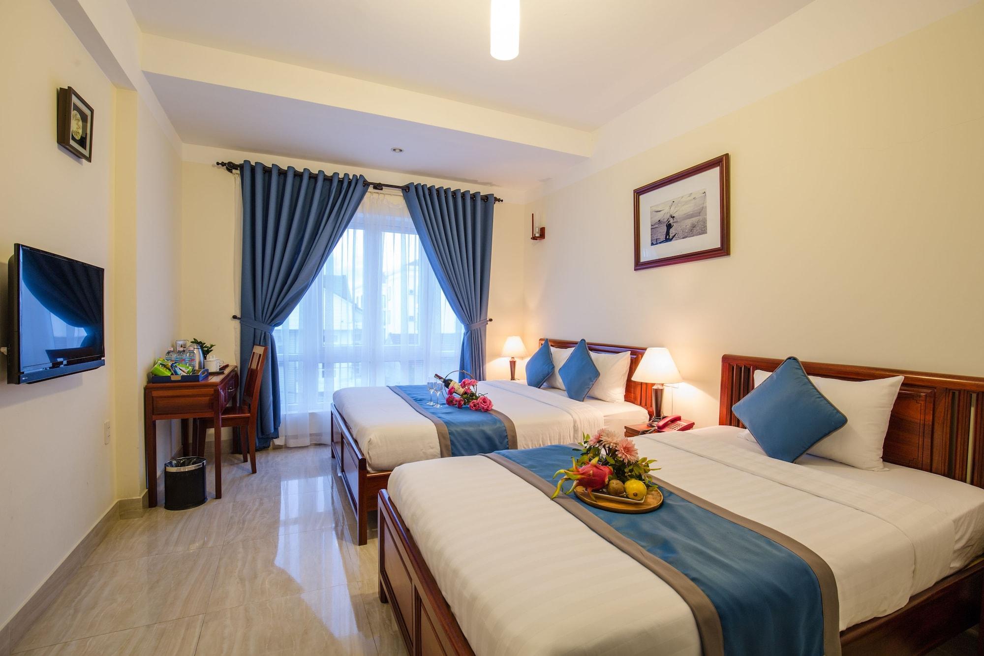 Prince Hotel هوي ان المظهر الخارجي الصورة