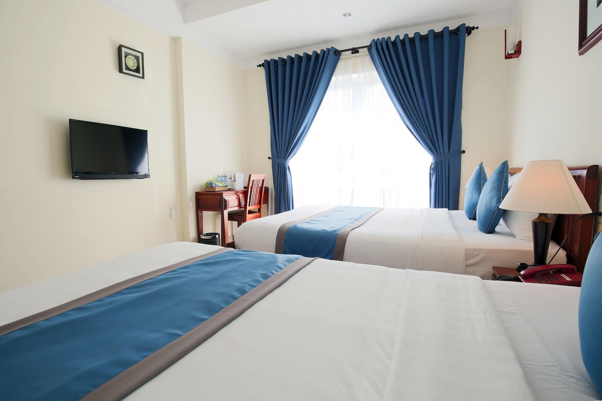 Prince Hotel هوي ان المظهر الخارجي الصورة