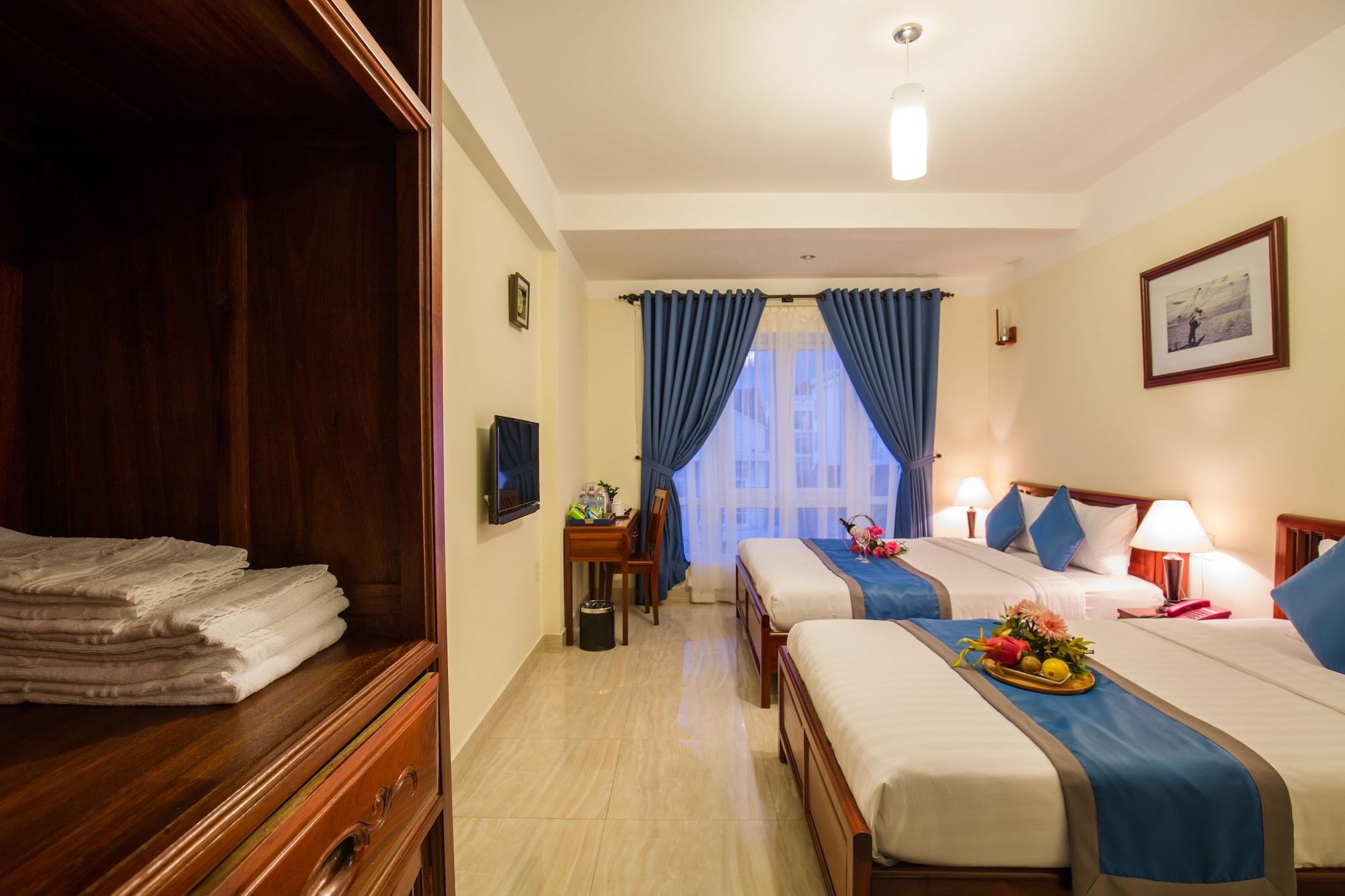 Prince Hotel هوي ان المظهر الخارجي الصورة